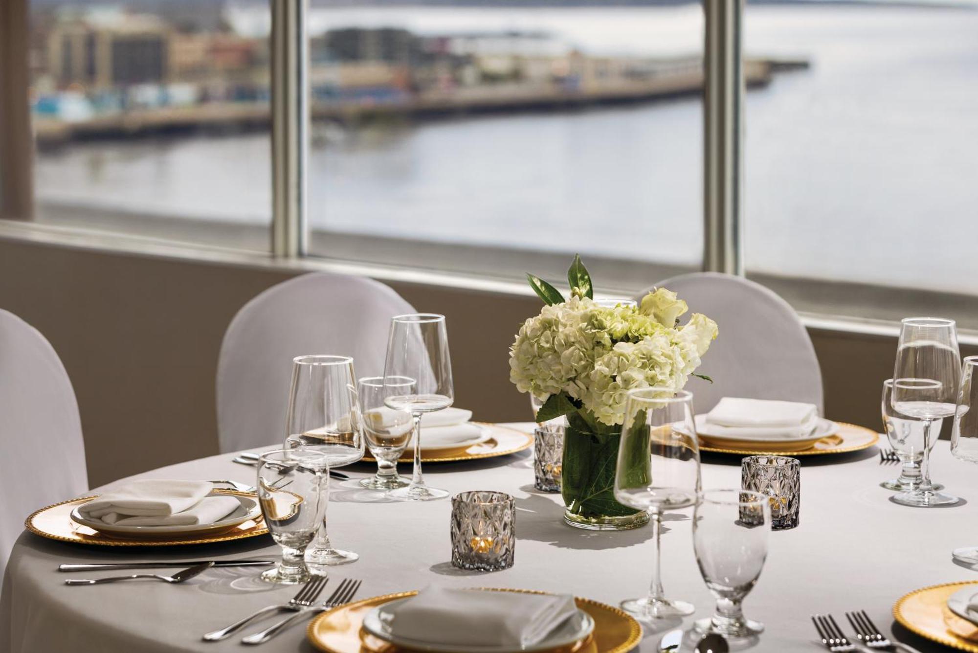 ホテル Crowne Plaza Saint John Harbour View By Ihg エクステリア 写真